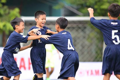 Sôi động ngày khai mạc giải bóng đá VJSS nhi đồng TP.HCM